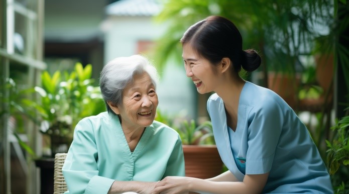 pelatihan caregiver, perawat lansia kaigo